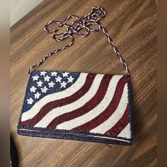 Vintage Handbags - Vintage Patriotic Glass Beaded Clutch Crossbody Bag